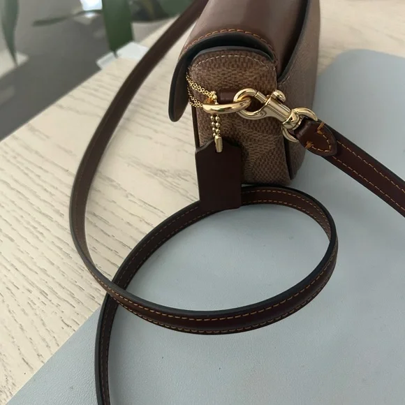 Coach Brown and Tan Women's Bag - Picture 5 of 8